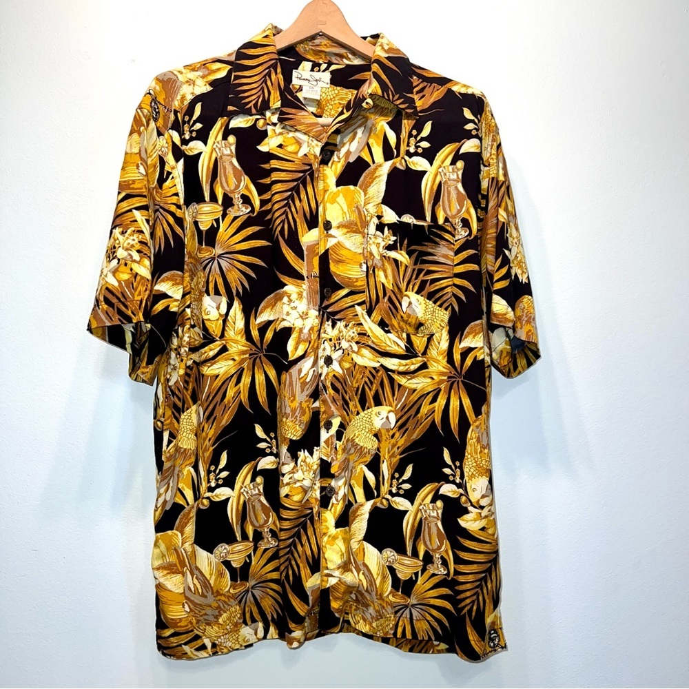 Panama Jack Mens Large Hawaiian Floral Beer Mugs Button Up Camp Shirt Rayon